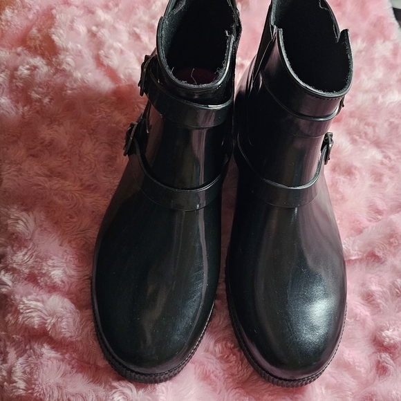 Cougar Women's Black Royale Hand Made Ankle-High Rain Boots Size 10 - Picture 3 of 12